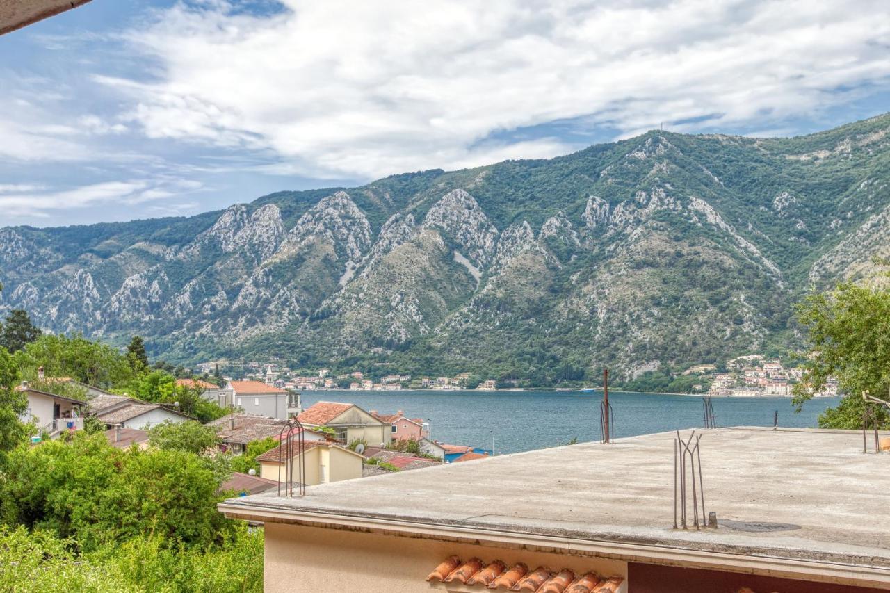 Apartments Donkovic Kotor Eksteriør billede