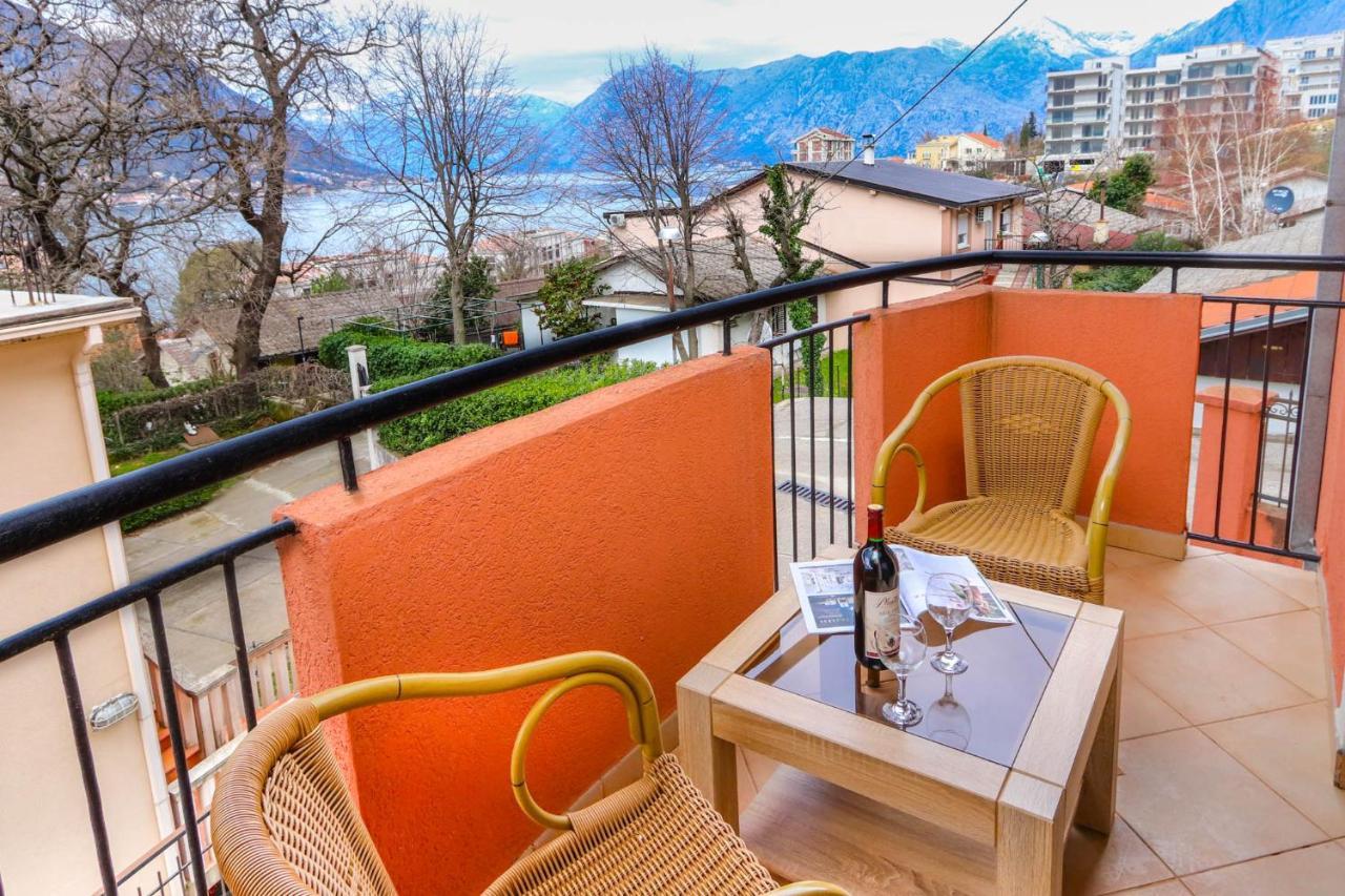 Apartments Donkovic Kotor Eksteriør billede