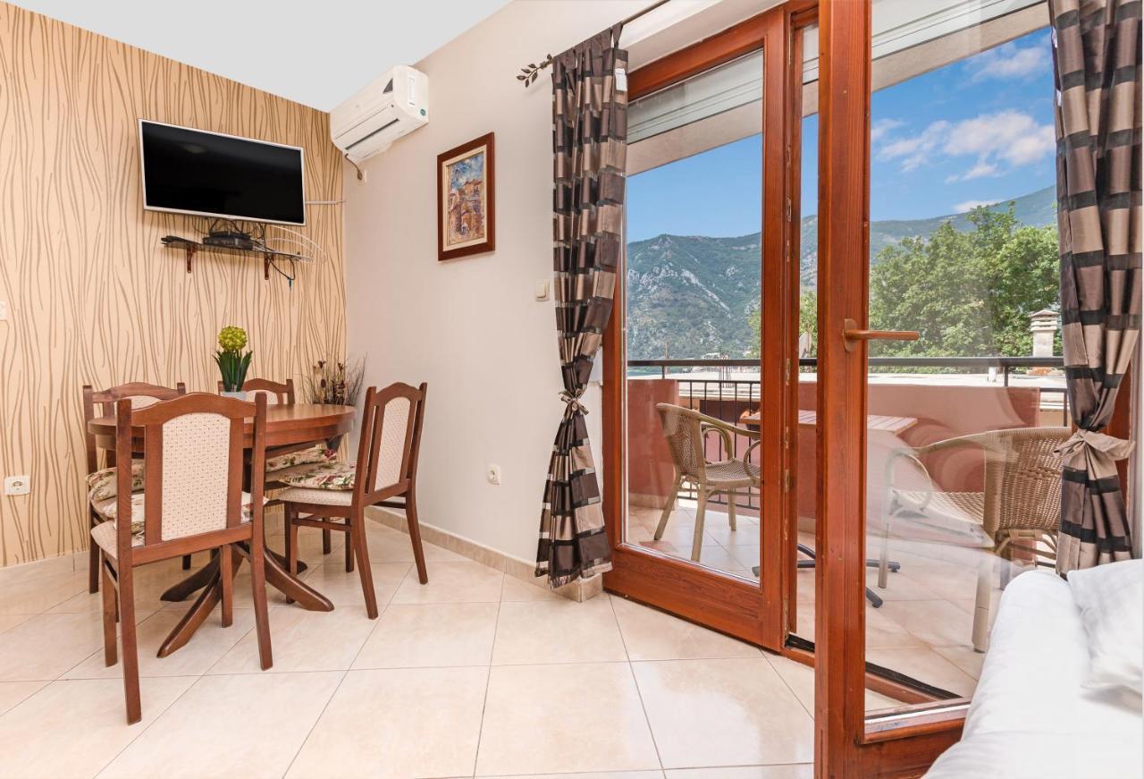 Apartments Donkovic Kotor Eksteriør billede