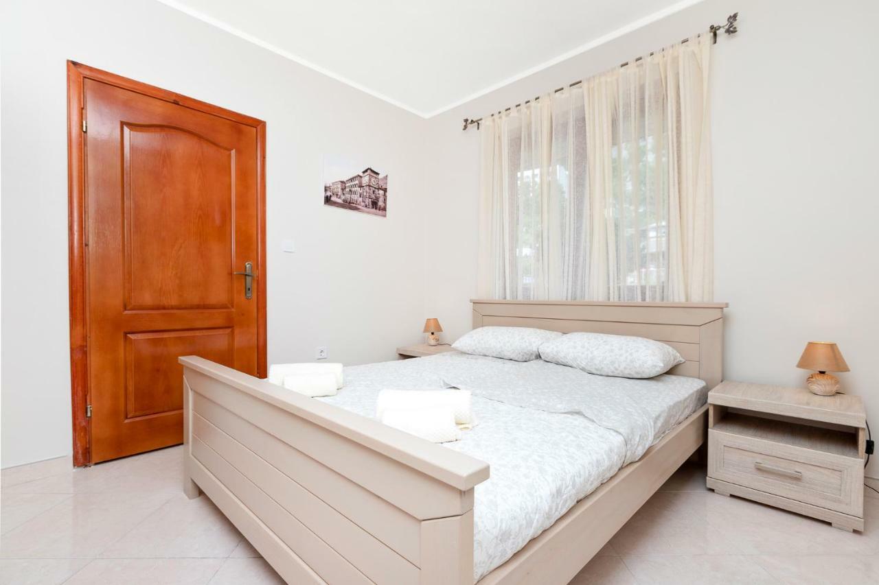 Apartments Donkovic Kotor Eksteriør billede