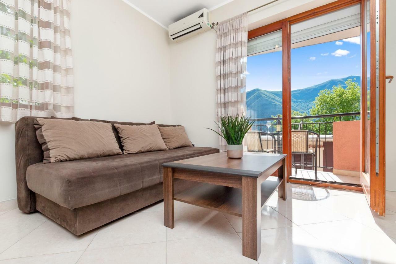 Apartments Donkovic Kotor Eksteriør billede